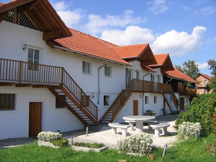 Geinberg Suites